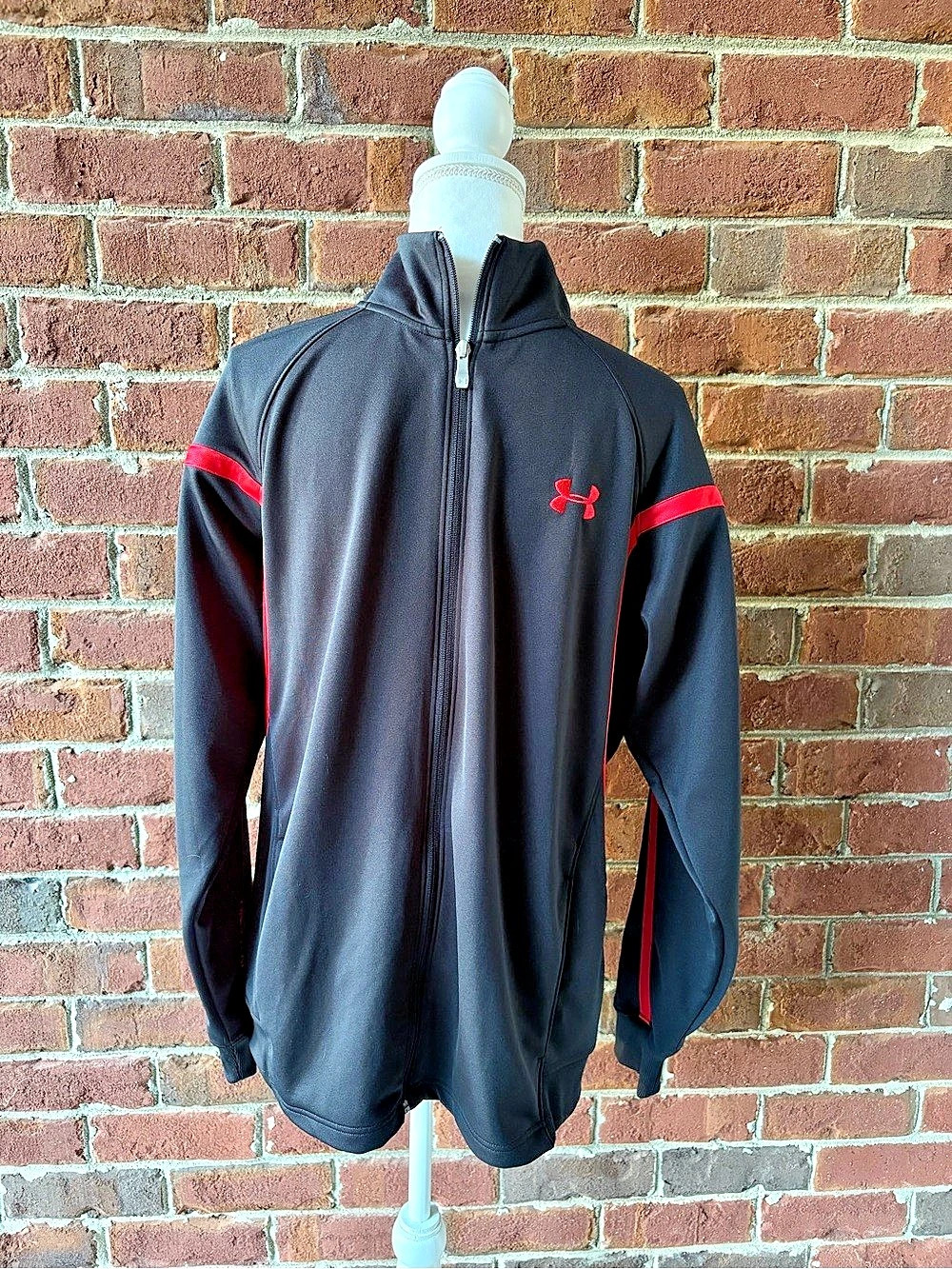 Under Armour Men's Black & Red Track Jacket Size Medium